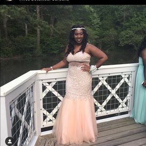 Rose gold/light pink prom dress